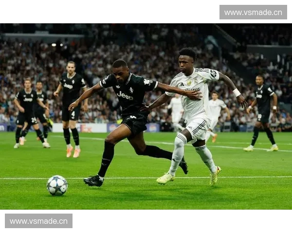 欧冠直播视频全程回放解析揭示豪门对决背后的战术与荣耀 欧冠直播视频全程回放解析揭示豪门对决背后的战术与荣耀